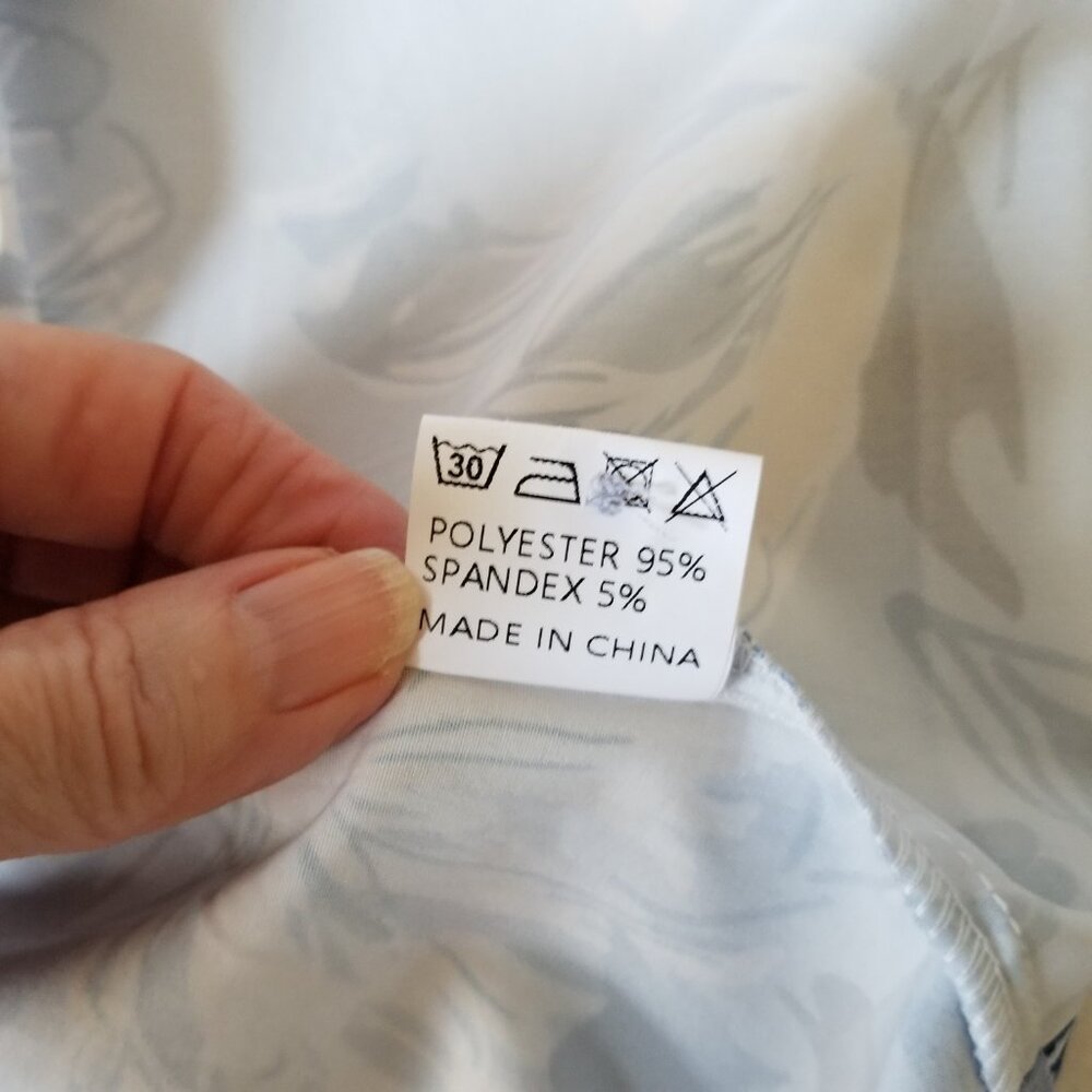 NWT! Womens Short Sleeve Floral Hawaiian Print Button-Down Shirt Top Blouse - Picture 12 of 12